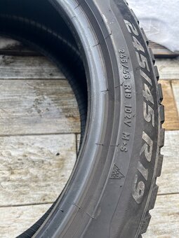 Pirelli Sottozero 3 zimne pneu 245/45 R19 - 2