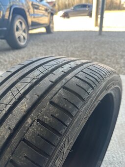 Dvojrozmer 255/35 R19 a 225/40 R19 - 2