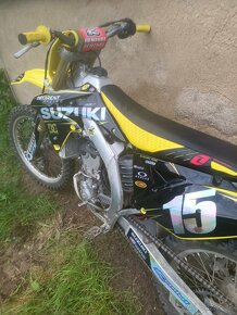 Suzuki rmz250 - 2