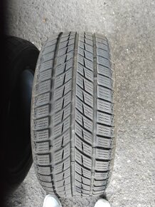 Zimné pneumatiky 235/55R17 - 2