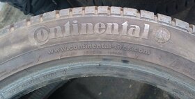 2 ks zimné pneu Continental 235/45 R17 - 2