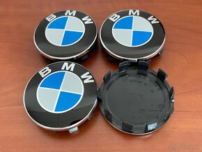 BMW stredove krytky kolies 56mm - 2