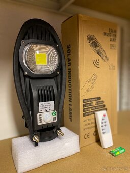 Led poulična solarna lampa 50w + dial ovladač + senzor - 2