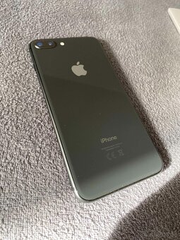 Predám Iphone 8 plus 256gb grey - 2