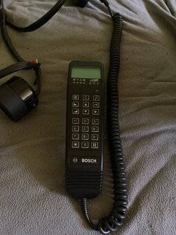 Mercedes w126 - BOSCH Telefon - 2