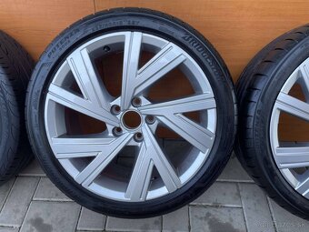 BERGAMO  org. VW 5x112  7,5x18 ET 51  225 40 R18 letné - 2