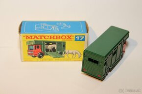 Matchbox RW Horse box - 2