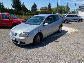 VW Golf 2.0TDi 103kW, r.v.:2003, Klimatizácia, ABS - 2