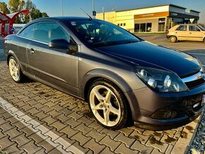 Predám Opel Astra Twin Top cabrio 1,9 TDI - 2