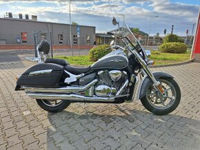 Suzuki Intruder - 2