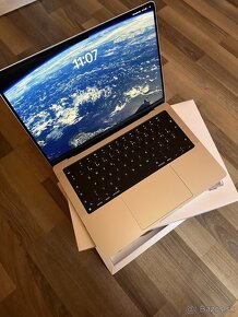 Macbook pro 2021 / 14inch / m1 pro / 512gb / Silver - 2