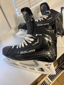 Bauer Supreme MACH - 2