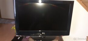 Full HD LCD TV LG 32LD420 - 2