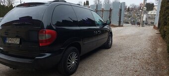 Predám Chrysler voyager 2,8crdi - 2