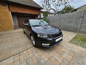 Skoda Octavia 3 2.0TDI 110kw DSG , F1 , Webasto, Xenon - 2