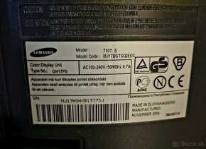 Monitor Samsung 710T S - 2