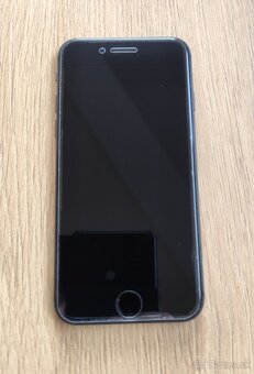 iPhone 8 64GB Space gray - 2