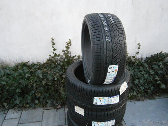 Predám 4x zimné nové pneu Michelin 245/35 R19 93WXL - 2