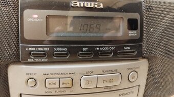 Predám rádio Aiwa - 2