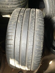 315/35R22 - 2