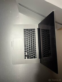 Macbook Pro 15-inch Retina - 2