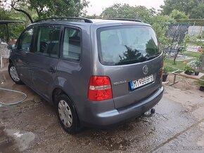 Touran benzin/ plyn (CNG original od vyroby VW) - 2