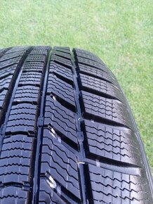 215/55 r17 zimné pneu.8 mm - 2