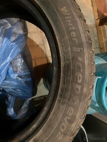 Zimné pneumatiky 215/55 R17 - 2