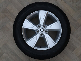 17" 5x108 ALU KOLA VOLVO XC40 – ZIMNÍ - NOKIAN - 2