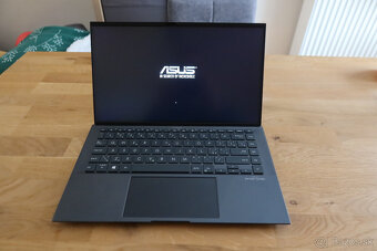 Ultrabook Asus Zenbook 14 UX435EG celokovový - 2