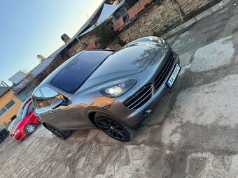 Porsche Cayenne 3.0 - 2