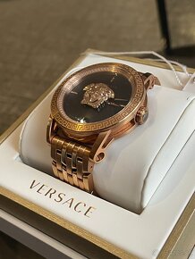 Hodinky Versace Palazzo Empire 43 mm 5ATM - 2