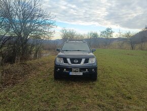 Predám Nissan Navara D40 A/T - 2