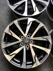 5x114,3 R18 originál Toyota Corolla Cross 2024 - 2