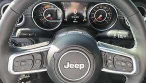 JEEP GLADIATOR OVERLAND 3.0 V6 CRD 264k 8AT 4WD - 2