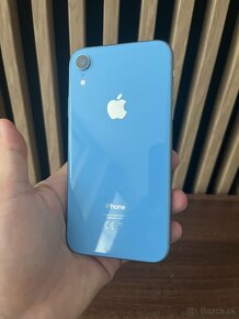 Iphone XR 64GB modry ako novy - 2