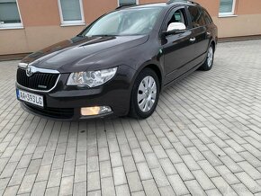 Predám Škoda Superb Combi II 1.6 TDI r.v2012 77kw GreenLine - 2