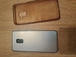 Predam Samsung A8+puzdro a nabijačka - 2