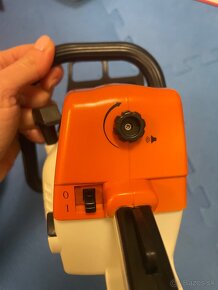 Detska elektronicka pila Stihl s efektami - 2