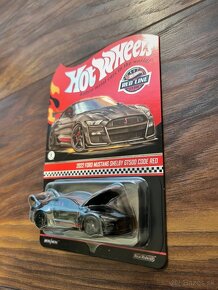 Hot Wheels Ford Mustang GT 500 - 2