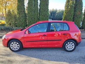 Volkswagen Golf 1.4 FSI Comfortline - 2