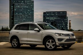 Volkswagen Touareg II 3.0 V6 TDI BMT 4MOTION Limited - 2