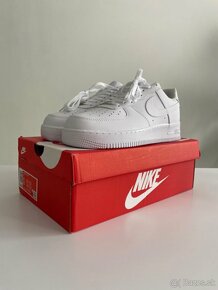 Nike Air Force 1 - All White - 2