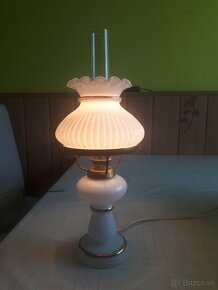 Retro stolová lampa s tienidlom - 2