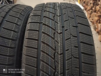 zimne pneu 235/45 R18 - 2