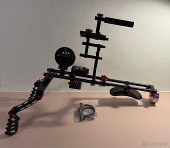 DSLR handheld rig - 2