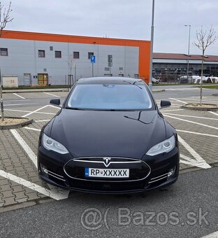 Tesla model S P85D 772 PS - 2