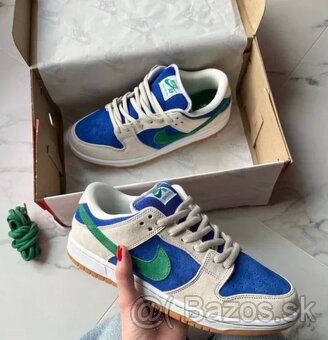 Nike SB Dunk Hyper Royal Malachite - 2