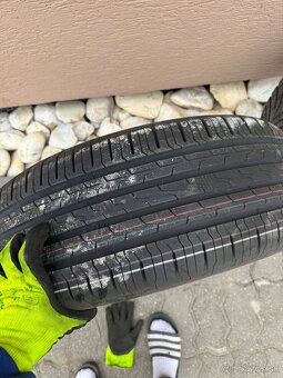 225/60 r17 letná,225/50 r17 zimná pneu - 2