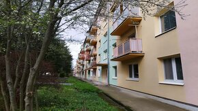 PREDAJ 2,5 izbový byt, balkón, výťah, Banská Bystrica, Mláde - 2